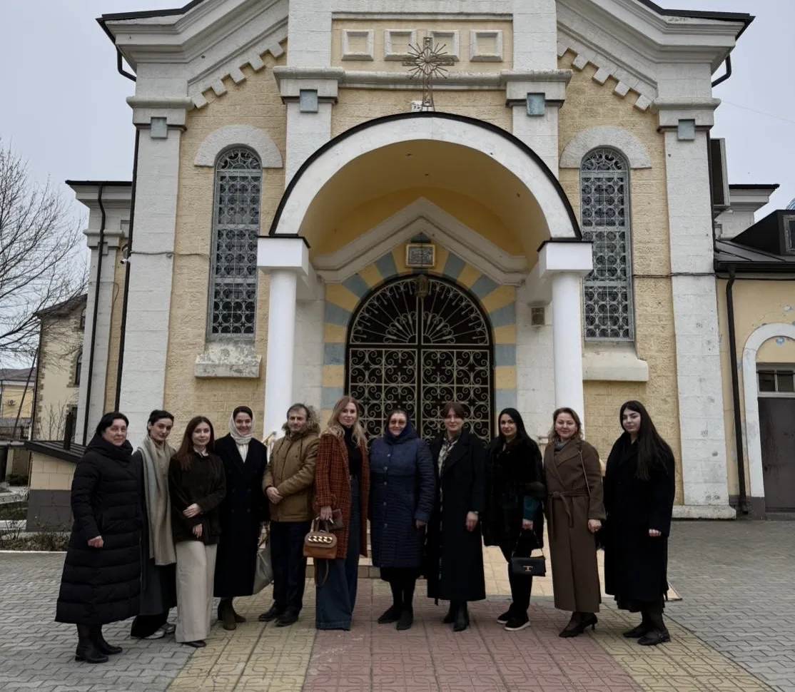 Сотрудники Миннаца Дагестана посетили Свято-Успенский кафедральный собор в преддверии Великого поста